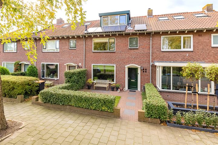 Crijnssenstraat 18 in Santpoort-Noord