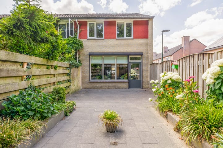 Photo of property Crocushof 12, Schijndel