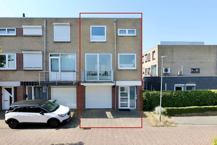 Photo of property Crocusstraat 16, Bocholtz