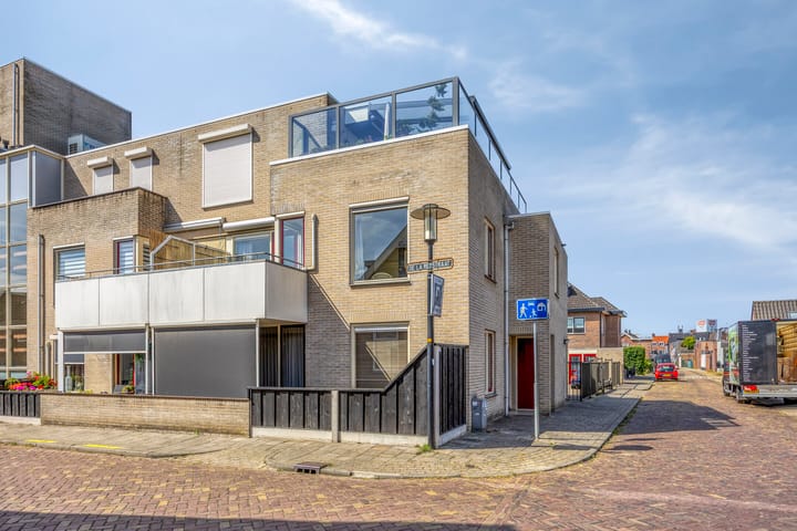 Photo of property Cronjéstraat 36, Hengelo