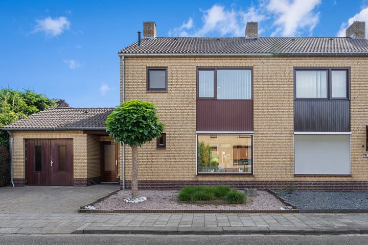 Croonenbergstraat 4 in Grevenbicht