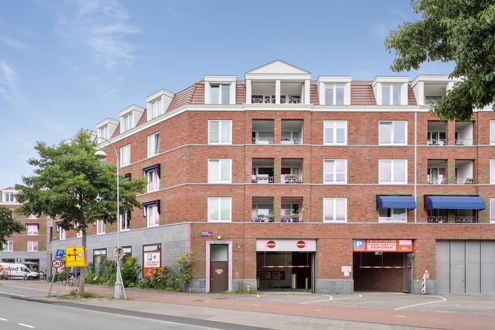Cruquiuskade 19 in Amsterdam