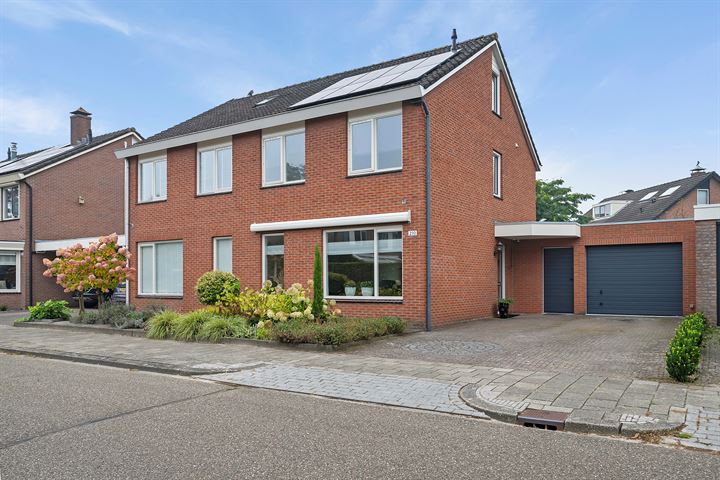 Cruys Voorberghstraat 210 in Hengelo