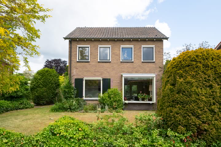 Curaçaostraat 16 in Winterswijk
