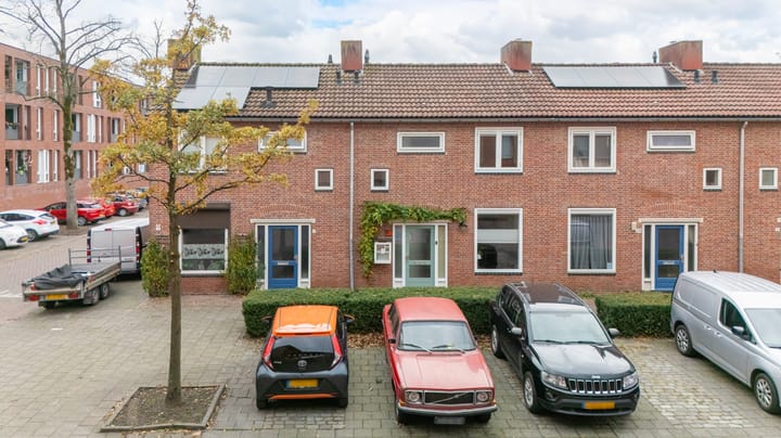 Photo of property Curaçaostraat 30, Breda