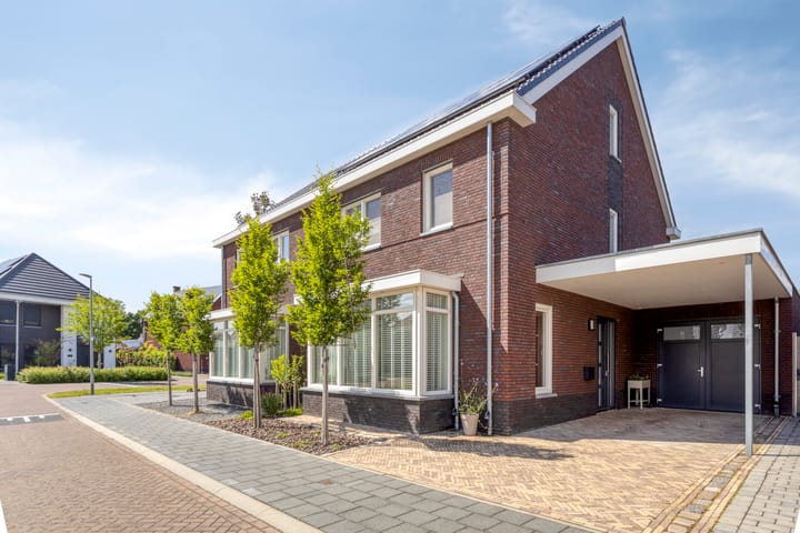 Custersweg 24 in Horst