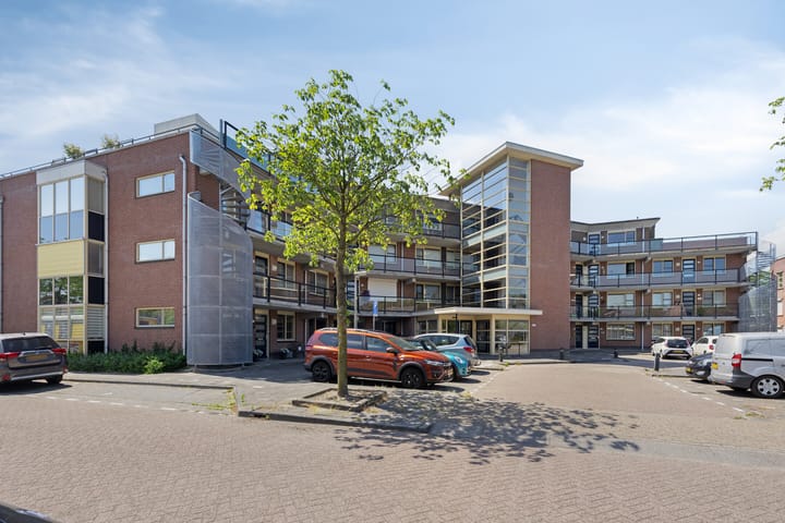 Cuypersdreef 42 in Barendrecht