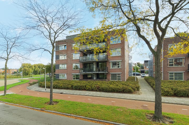 Photo of property Cuypersdreef 90, Barendrecht