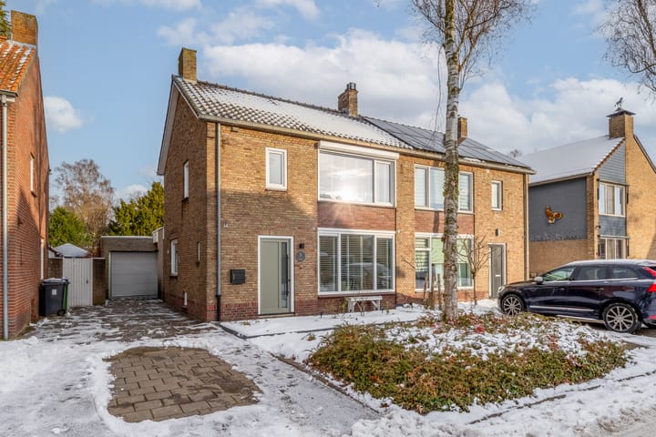 Cypressenstraat 5 in Dorst foto