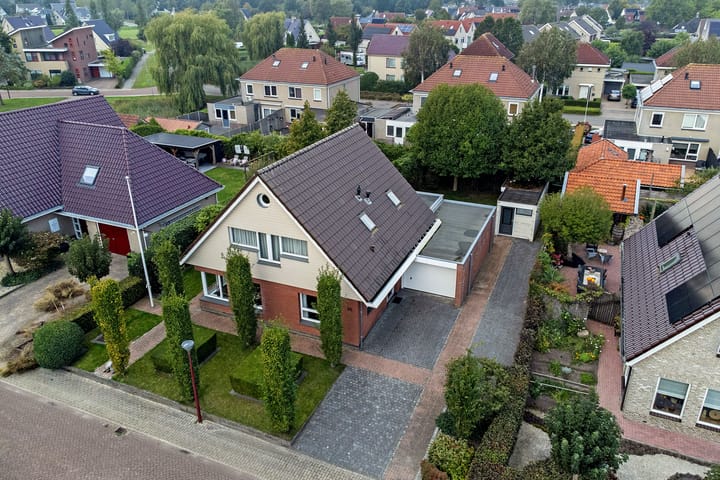 Da. A.M.L. Frevelstraat 32 in Dokkum