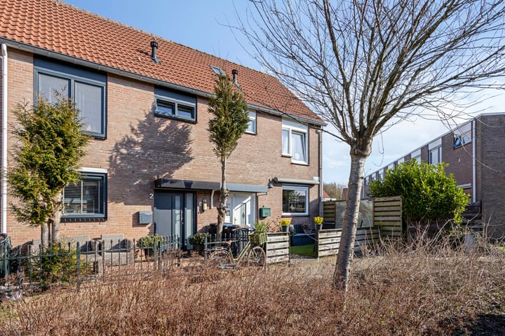 Dagmaatstraat 1 in Purmerend