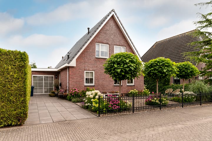 Foto van woning Dagobertstraat 10, Almere