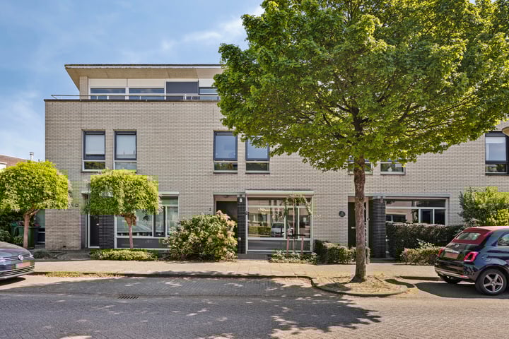 Dagpauwoog 3 in Breda