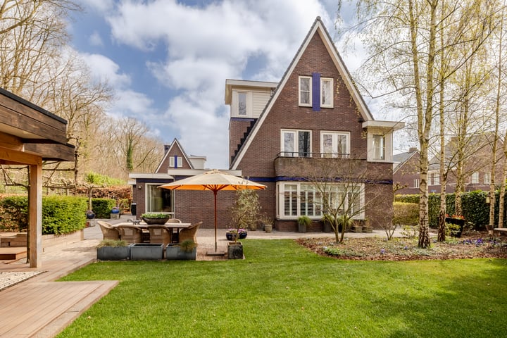 Photo of property Dagpauwoog 34, Oosterhout