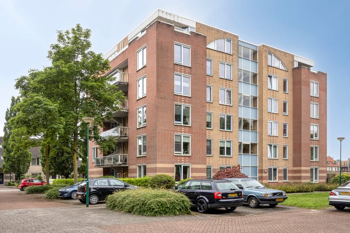 Photo of property Dagpauwooglaan 114, Veenendaal