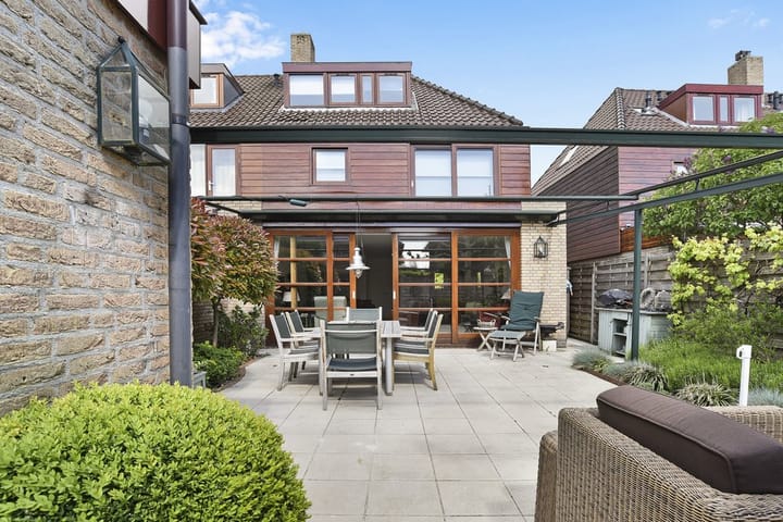 Photo of property Dahliahof 16, Wassenaar