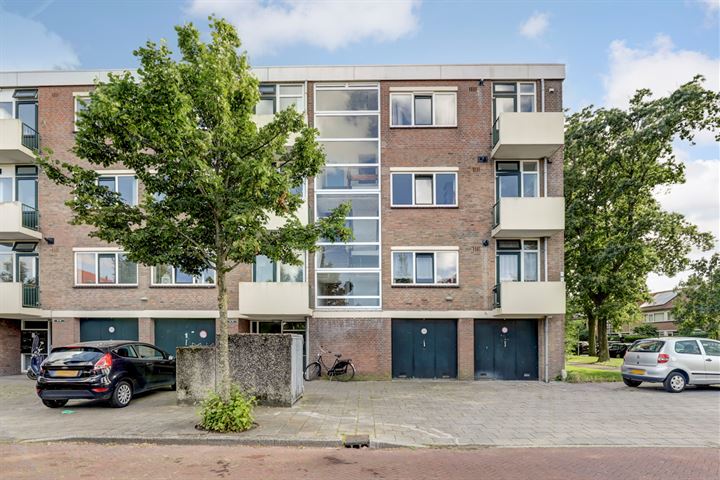 Dahlialaan 22 in Oegstgeest