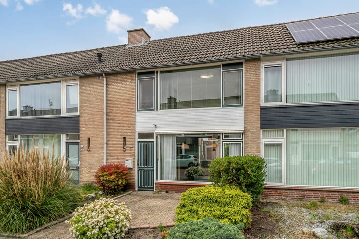 Photo of property Dahliastraat 15, Steenbergen