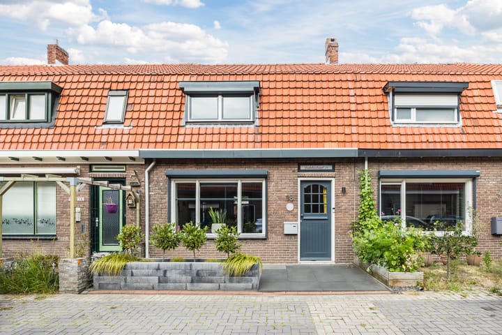 Dahliastraat 18 in Terneuzen