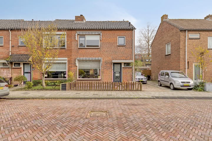 Dahliastraat 30 in Zevenhuizen