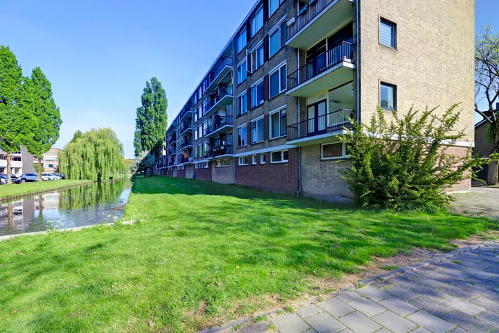 Dahliastraat 4 in Zwijndrecht