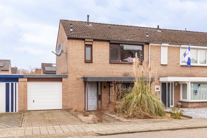 Photo of property Dahliastraat 6, Bocholtz