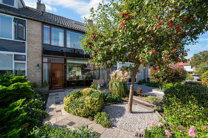Photo of property Dahliastraat 7, Stolwijk