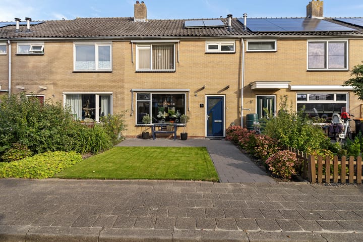 Dahliastraat 8, Hoogkarspel Photo of property Dahliastraat 8, Hoogkarspel