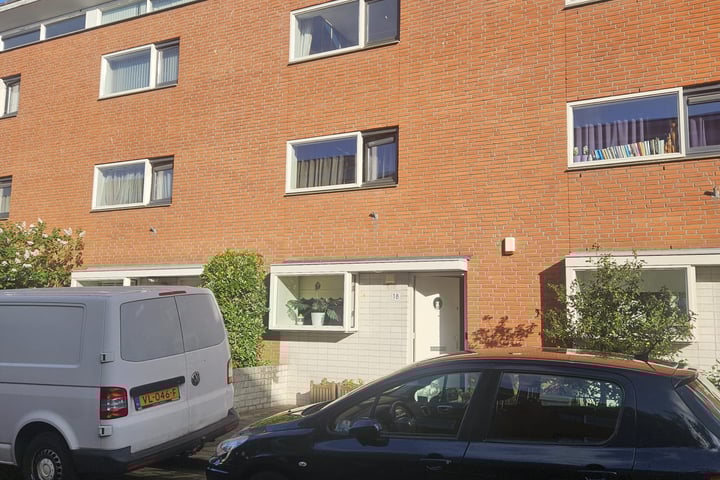 Dalfsenstraat 18 in 's-Gravenhage foto