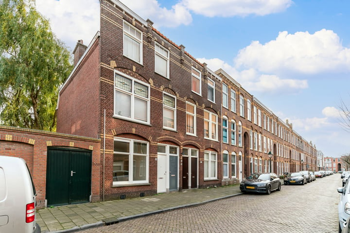 Daltonstraat 4 in 's-Gravenhage