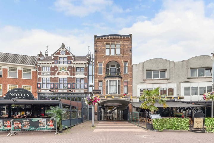 Dam 26a in Zaandam