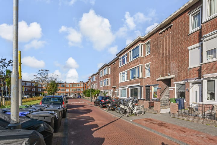 Damasstraat 213 in 's-Gravenhage photo