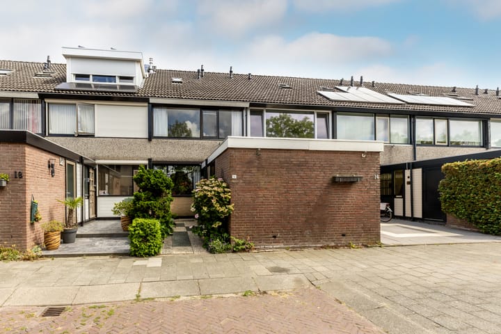 Damaststraat 16 in 's-Gravendeel