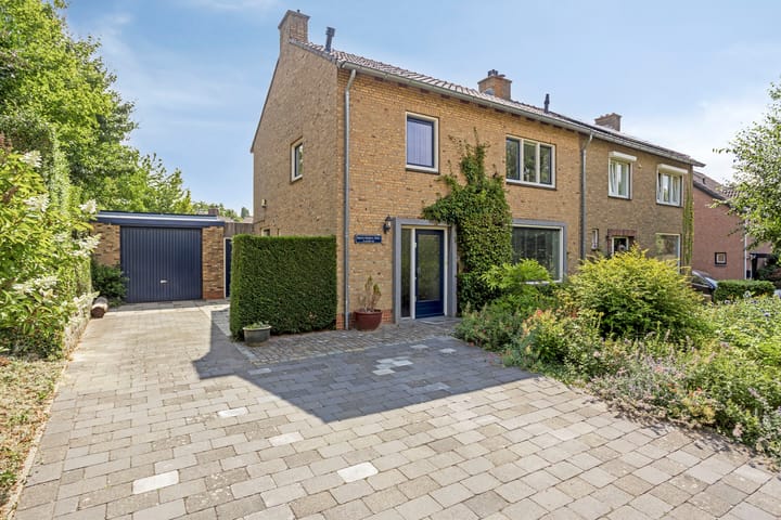 Photo of property Damiaanberg 10, Meerssen