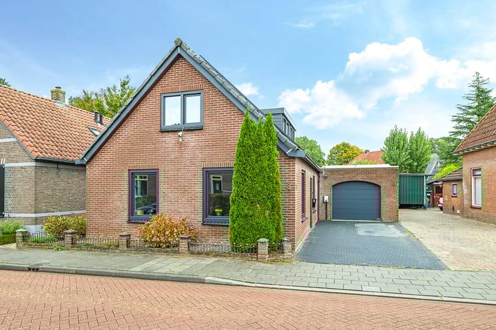 Photo of property Damstraat 8, Zetten