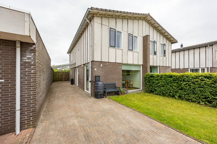 Foto van woning Daniël Ruynemanlaan 11, Groningen