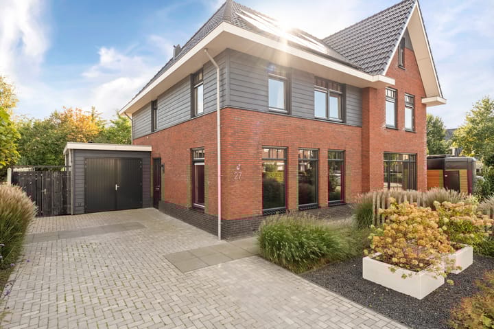 Darwinhage 27 in Emmeloord