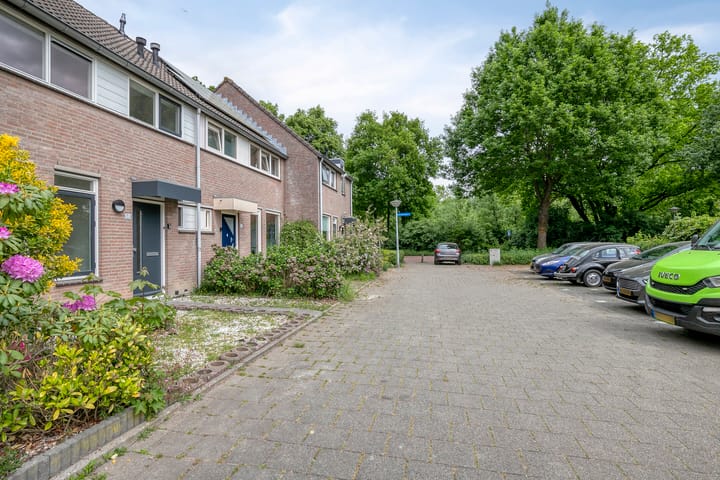 Dauphinélaan 30 in Eindhoven