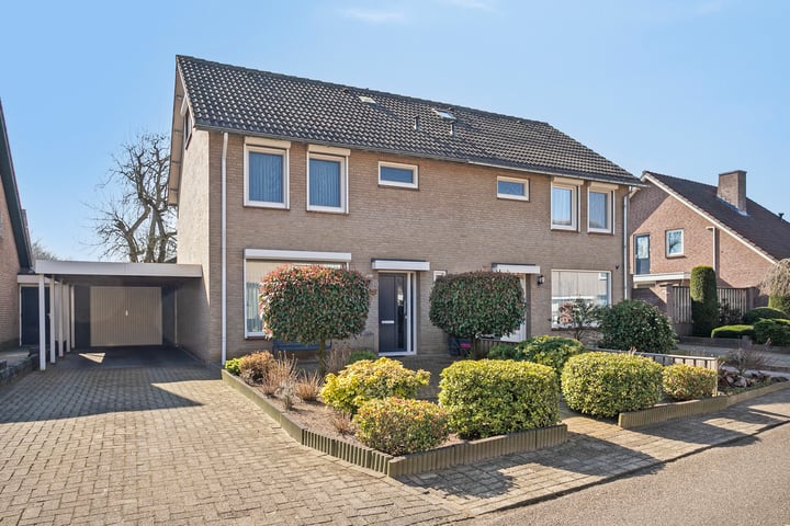Photo of property De Akker 18, Gassel