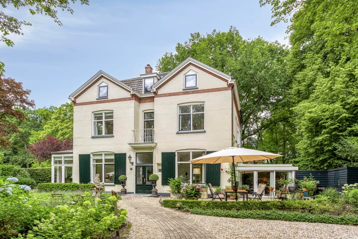 Photo of property de Beaufortweg 1, Doorn