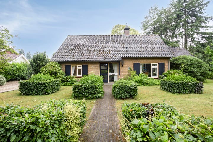De Blaak 12 in Eefde