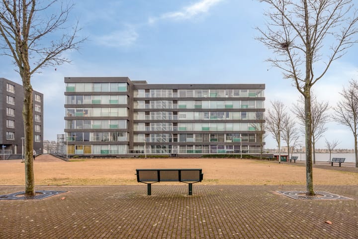 Photo of property De Boulevard 143, Bergen op Zoom
