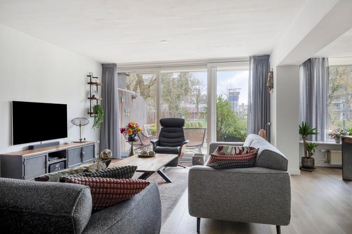 Photo of property de Bronnen 1, Beverwijk