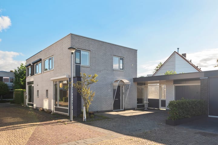 De Burcht 6 in Heiloo