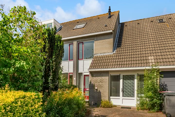De Cnollenbijter 12 in Uitgeest