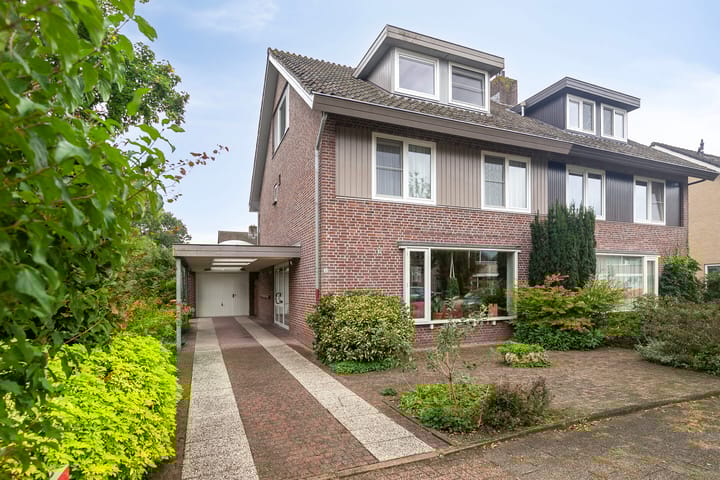 De Dorsvloer 32 in Veenendaal