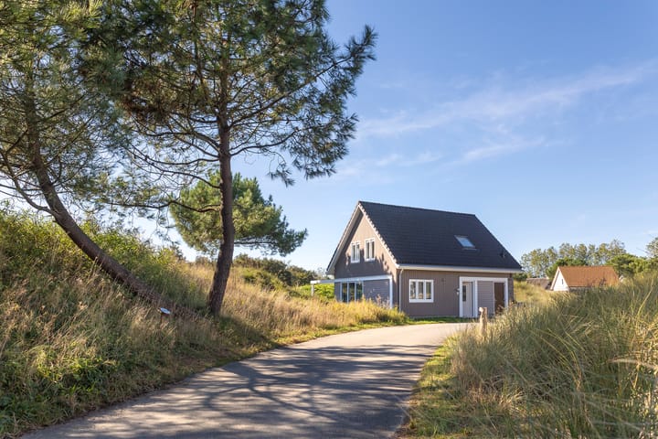 Photo of property de Duinen 241, Ouddorp