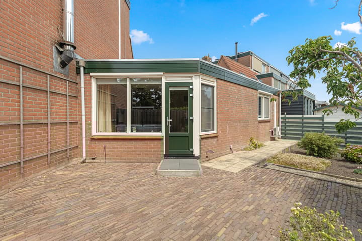 De Elzen 24 in Lekkerkerk