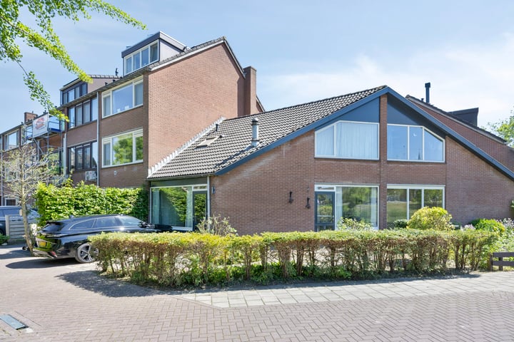 De Esdoorn 41 in Rhoon