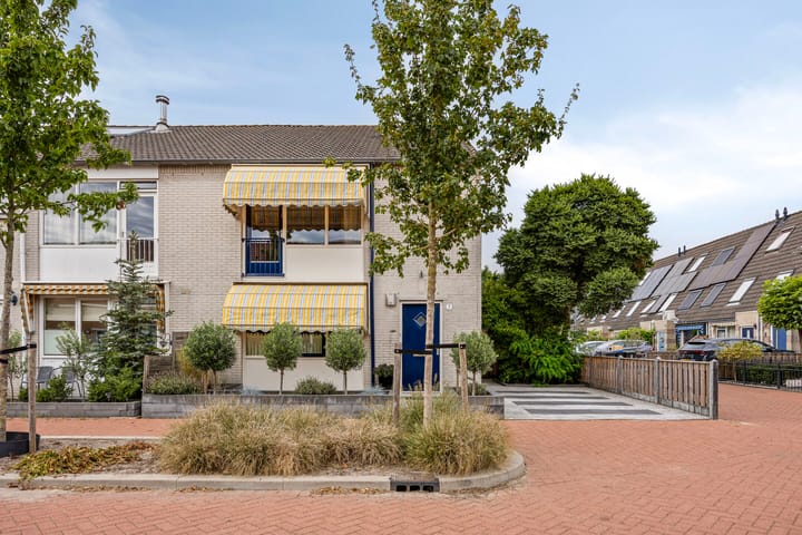 Photo of property De Gaarden 2, Schiedam
